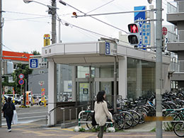 地下鉄平岸駅